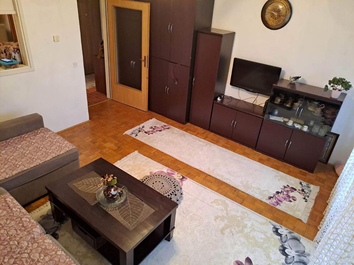 塞拉耶佛Stan U Sarajevu Na Ilidzi公寓 外观 照片